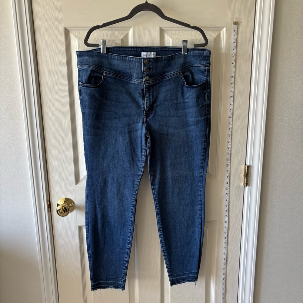 Lane Bryant Flex Magic Waistband High Rise Jegging